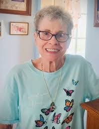 Pauline Shoop's Instagram, Twitter & Facebook