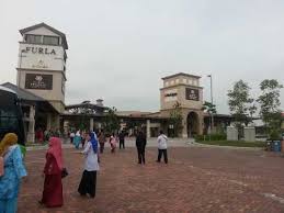 Check spelling or type a new query. Membeli Belah Di Johor Premium Outlets Percutian Bajet