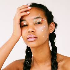 Evangeline Davis: Diversifying Femininity