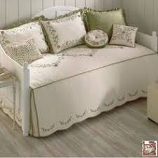 It features beautiful scalloped edges, scaled motif, perfectly embroidered decorative pillow, and a solid bed skirt to finish the elegant look. 21 Daybed Covers Ideas Daybed Covers Daybed Daybed Bedding