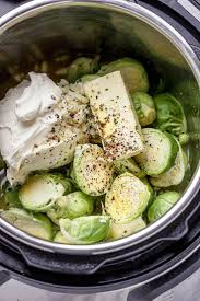2 Minutes Instant Pot Creamy Brussels Sprouts With Garlic Cream Cheese Parmesan Sauce Charlene Gunner 2mi Instant Pot Gemuse Topfen Rezepte Rezepte Gesund