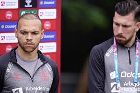 Catherine ivill/getty images j e s p e r. Christian Eriksen S Teammates Lament No Third Option After Collapse The Japan Times