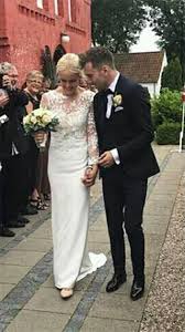 Welcome to the facebook site of viktor axelsen. Jan Jorgensen Marries Longtime Girlfriend Badmintonplanet Com