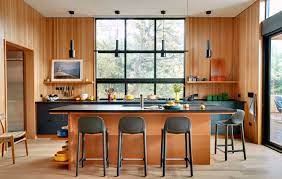 This Summer Home Fuses Fire Island Modern With Family Function Summer House Open Kitchen And Living Room Modern Architecture House