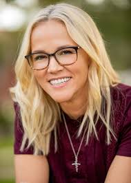 Kate Huggins's Instagram, Twitter & Facebook