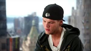 Самые новые твиты от tim bergling (@avicii): Wir Mussten Ihn Rauszerren Avicii Arbeitete Vor Dem Tod Wie Besessen 20 Minuten