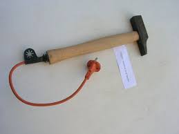 Insolite Humoristique Le Marteau Electrique Pour Bricoleur Presse Fete Des Peres Accessoire Maison Marteau Electrique Cadeau Humoristique