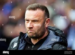 Ian Redding's Instagram, Twitter & Facebook