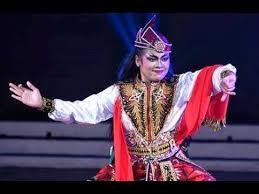 Berdasarkan catatan sejarah, tari remo pada awalnya diciptakan di desa ceweng, kecamatan diwek, kabupaten jombang. Tari Remo East Java Dance Ngremo Tari Tradisional Jawa Timur Hd Youtube
