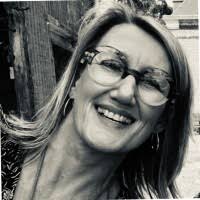 5 profils pour “Anne Linden”