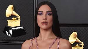 Dua lipa has me levitating, y'all! Dua Lipa S Grammys 2021 Dress She The Star S Versace Butterfly Gown Stylecaster