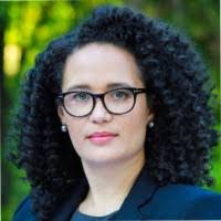 Summer Poole's Instagram, Twitter & Facebook