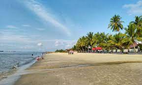 Pantai menganti kebumen berada di selatan pulau jawa, jadi bisa dikatakan pantai menganti juga masuk ke dalam pantai selatan, pantai selatan kental sekali dengan mitos dan legenda yang melekat. 35 Tempat Wisata Di Balikpapan Juli 2021 Lamin Etam Ambors Lea Kilo Km 28 Kalimantan Timur Jejakpiknik Com