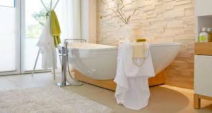 On y adopte même les pratiques du spa pour une détente maximale, d'autant qu'il est facile d'improviser une déco relaxante avec de simples plantes ou quelques bougies. Les 4 Secrets Deco D Une Salle De Bain Zen Deco Cool