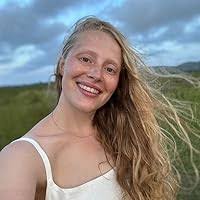 Rebecca Milner's Instagram, Twitter & Facebook