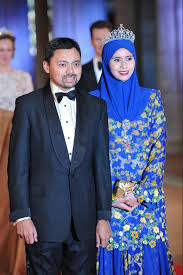 Pengiran anak isteri pengiran anak sarah (jawi: Craziest Photo Collection Crazy Photos Of Indian Housewife Actress Cute Girls And Many More Page 80