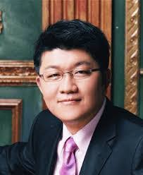 Daniel Chi's Instagram, Twitter & Facebook