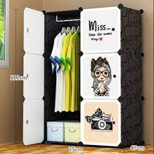Lemari susun bermotif menarik yang memiliki beberapa pintu, lemari serbaguna ini dapat menampung baju, pakaian, topi, sepatu dan perlengkapan fashion anda. Lemari Plastik Portable Miss 6 Pintu Shopee Indonesia