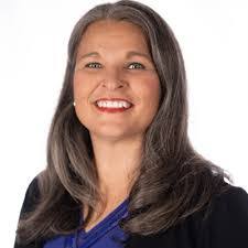 Diana Hipp's Instagram, Twitter & Facebook