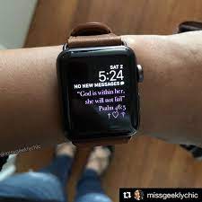 Pin By Jennifer Li On Wallpapers Apple Watch Custom Faces Apple Watch Apple