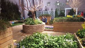 Maybe you would like to learn more about one of these? Karen Rogers And Her Mom Visit The Promise Alzheimer S Garden 2019 Flower Show 6abc Philadelphia