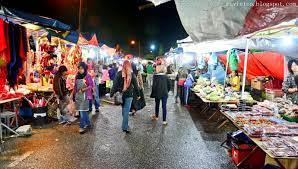 The cameron highlands is a district in pahang, malaysia, occupying an area of 712.18 square kilometres (274.97 sq mi). Entree Kibbles Cameron Highlands Pasar Malam Night Market Brinchang Town Malaysia