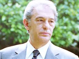 Los famosos reaccionan ante la muerte del primer actor Enrique Lizalde