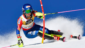 Alpine skiweltmeisterschaft wird von 8. Ski Wm Shiffrin Fahrt Uberlegen Zu Slalom Gold Kurier At Alpine Skiing Skiing Ski Racing