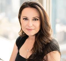 Jennifer Cardella's Instagram, Twitter & Facebook