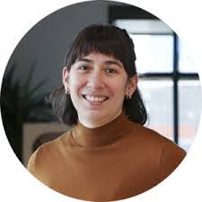 Emily Evers's Instagram, Twitter & Facebook