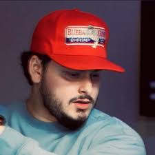 Frank Roa's Instagram, Twitter & Facebook