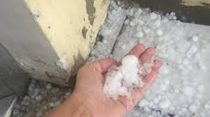 Rio de janeiro e região. Chuva E Granizo Atingiram O Rio Apos Sensacao Termica De 53 5 Graus Jornal Folha Da Terra