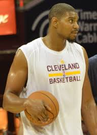 Cleveland Cavaliers Injuries: Andrew Bynum Considered Retirement, Feels  Like 