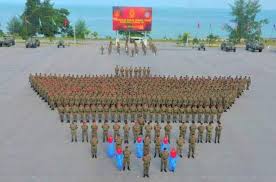 Panglima tentera darat (ptd), jen tan sri datuk zamrose mohd zain telah menyaksikan tembakan sistem roket lancar berganda (srlb) astros ii hj samira, panglima logistik tentera darat, mej jen dato' md fuad abd jalil dan asisten ketua staf (aks) operasi dan latihan td, mej jen datuk. Change Of Command Parade For Army Training Commander My Military Times