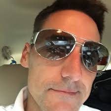 Dennis Berthold's Instagram, Twitter & Facebook