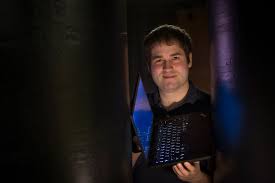 I used to draw a lot, create jewels with beads, make polymer. Releve Inc Simon Marin Le Stagiaire Qui S Est Impose La Presse