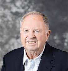 Ashley Tkach's Instagram, Twitter & Facebook