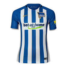 Januar 2021 gelten dann wieder die gewohnten preise (89,95 euro erw./69,95 euro kinder). 17 18 Hertha Bsc Home Football Kit Hertha Bsc Soccer Jersey Hipsoccer Co