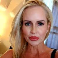 Ashley Mize's Instagram, Twitter & Facebook