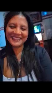 Just casually walking to the pier for Pilates and spotted a stingray  gliding by like……..Good Morning!