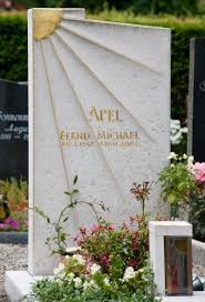 Handwerkliche Grabsteine Steinmetz Herbert Baldauf Immenstadt Allgau Grabstein Steine Grabstele