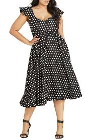 Vintage Polka Dot Dresses 50s Spotty And Ditsy Prints In 2020 Plus Size Dresses Trendy Plus Size Dresses Trendy Plus Size Clothing
