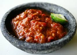 Sambal mentah terbuat dari bahan mentah yang langsung diulek atau dicincang. 10 Resep Sambal Khas Daerah Nusantara Roomme