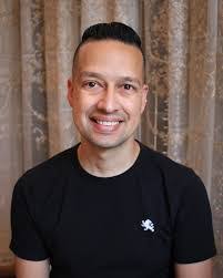 Raul Serrano's Instagram, Twitter & Facebook