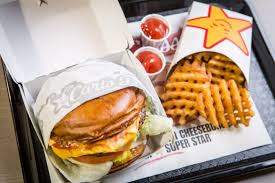 En una entrevista concedida a la cadena ser, la periodista gastronómica rebecca flint. Carl S Jr Las Dos Caras De La Hamburguesa Kibit Cl