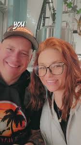 Deanna Lindstrom's Instagram, Twitter & Facebook