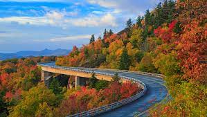 Explore an array of blue ridge mountains, us vacation rentals, including cabins, cottages & more bookable online. Blue Ridge Parkway A Nearly 469 Mile Photo Op