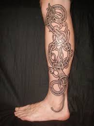 Rune Stone Tattoo Wikinger Tattoos Tatowierungen Nordische Tattoos