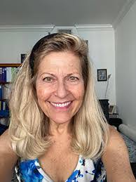 Marcia Beck's Instagram, Twitter & Facebook