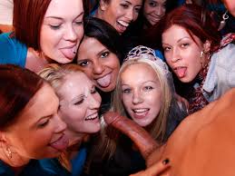 Bachelorette Party Turns Into Blowjob Orgy